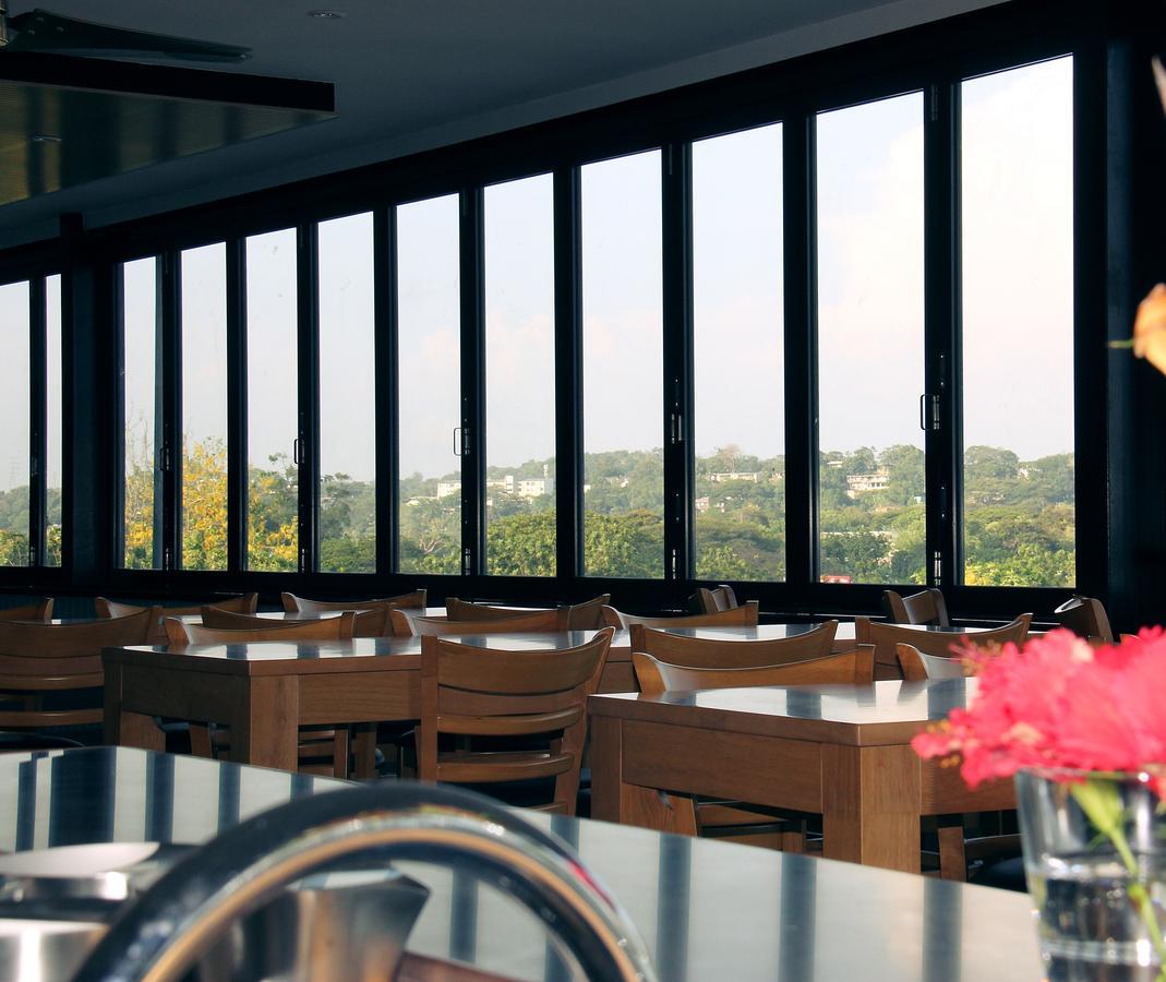 Citi Boutique Hotel Boroko Bagian luar foto